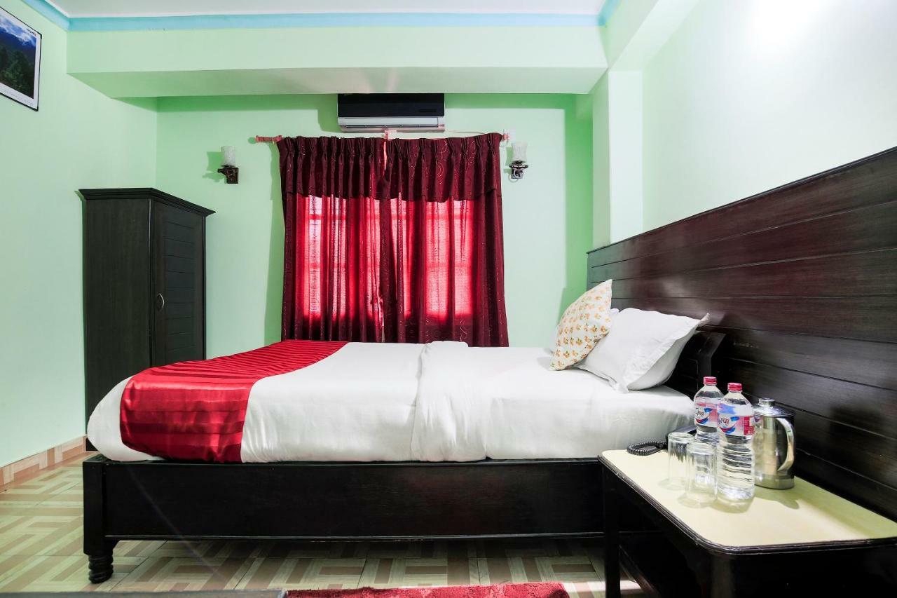 Hotel Rudrakshya Pokhara Zewnętrze zdjęcie
